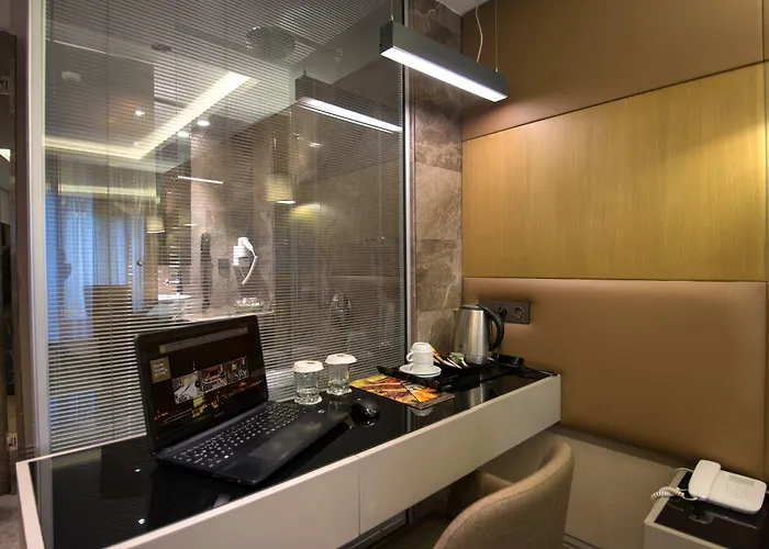 アパートホテル Gk Regency 3*