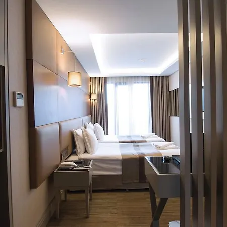 Gk Regency מלון דירות 4*