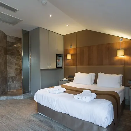 Gk Regency מלון דירות 4*