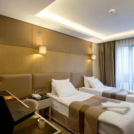 מלון דירות Gk Regency 4*