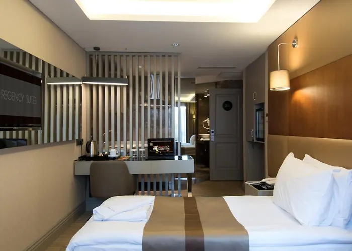 Gk Regency Aparthotel